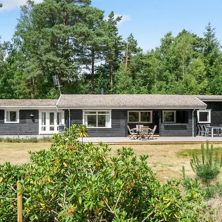 Nititzki - 600m From The Sea In Sealand By Interhome